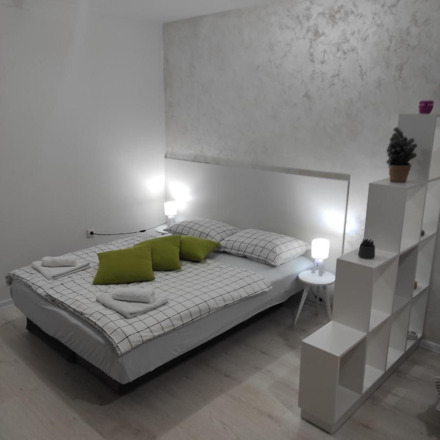 Apartman Jevrejska Banja Luka Ngoại thất bức ảnh