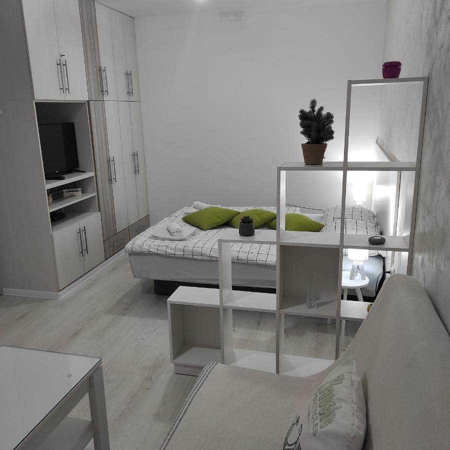 Apartman Jevrejska Banja Luka Ngoại thất bức ảnh